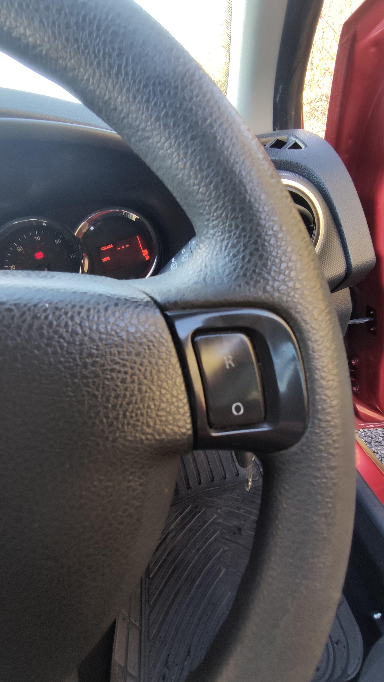 Used Dacia Sandero Stepway 2015 for sale - 76666627: Photo 27