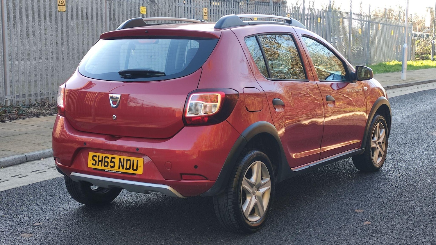 Used Dacia Sandero Stepway 2015 for sale - 76666627: Photo 6