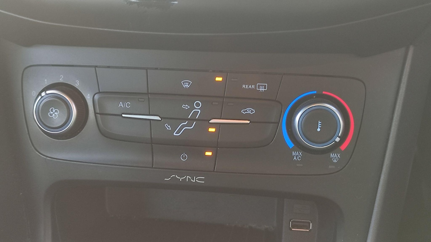 Used Ford Focus 2015 for sale - 77315353: Photo 15