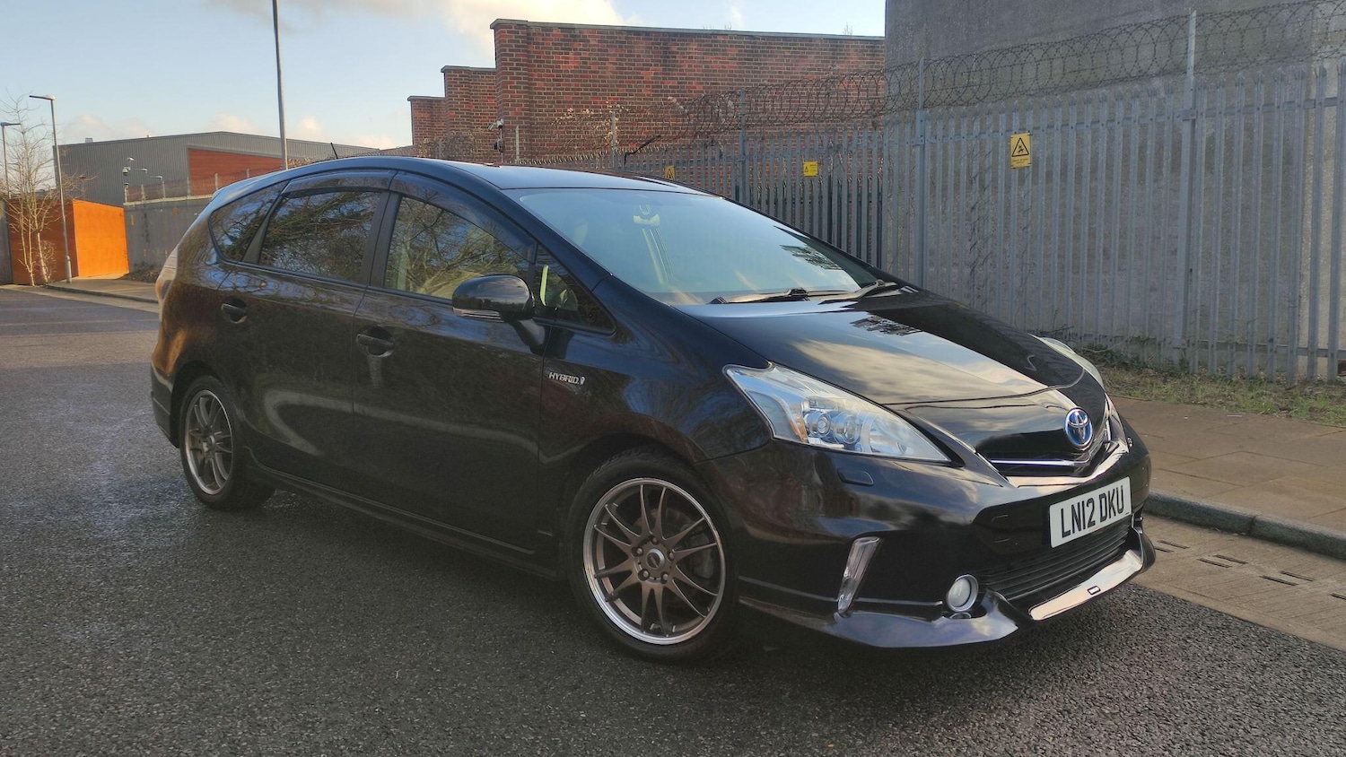 Used Toyota Prius 2022 for sale - 76976279: Photo 2