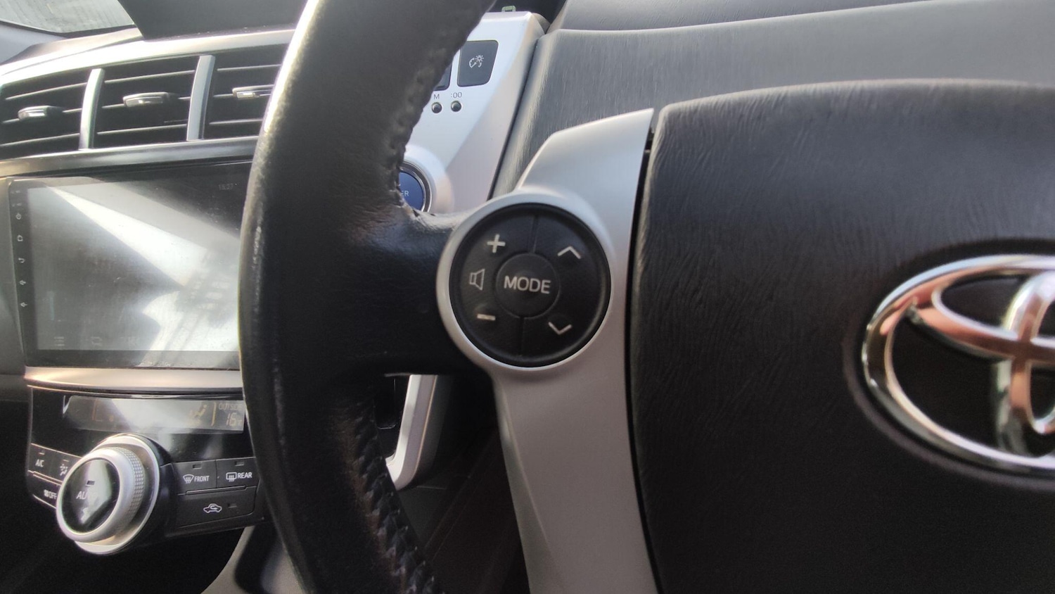 Used Toyota Prius 2022 for sale - 76976279: Photo 23