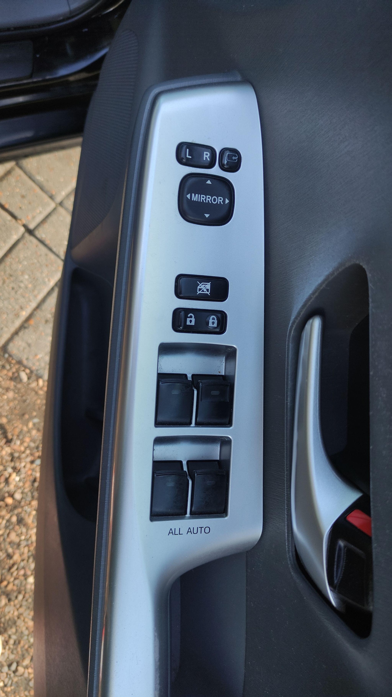 Used Toyota Prius 2022 for sale - 76976279: Photo 28