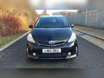 Used Toyota Prius 2022 for sale - 76976279: Photo