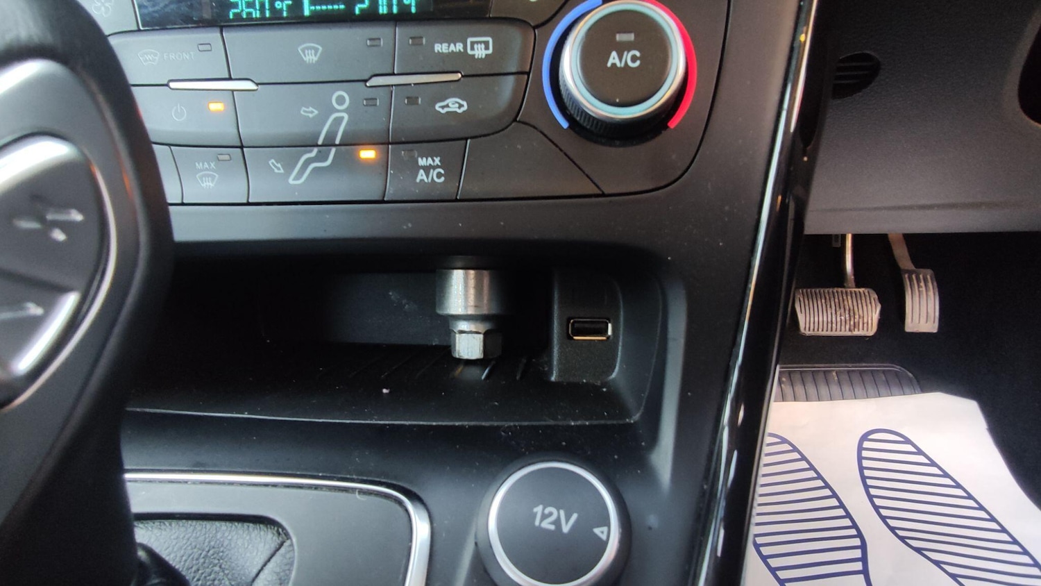 Used Ford Focus 2018 for sale - 77057440: Photo 14