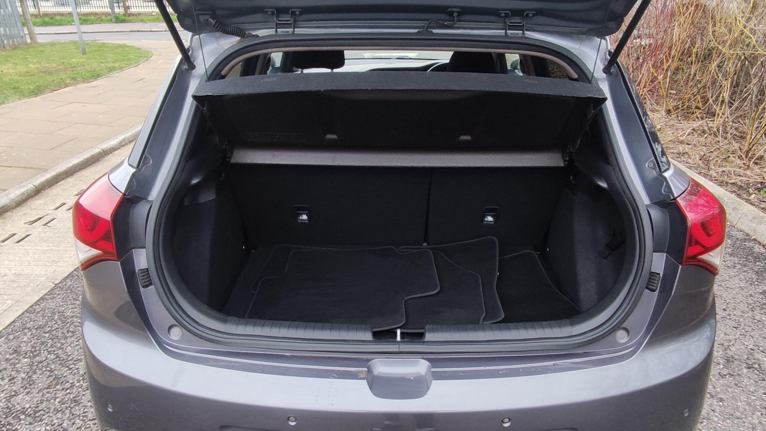 Used Hyundai i20 for sale - 77808698: Photo 21