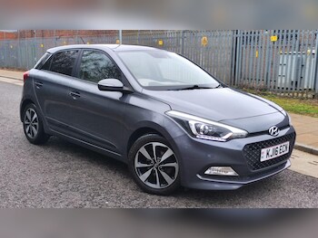 Used Hyundai i20 2016 for sale - 77808698: Photo