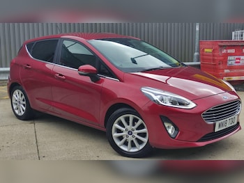 Used Ford Fiesta 2018 for sale - 76560972: Photo