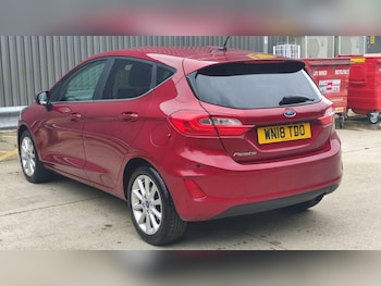 Used Ford Fiesta 2018 for sale - 76560972: Photo