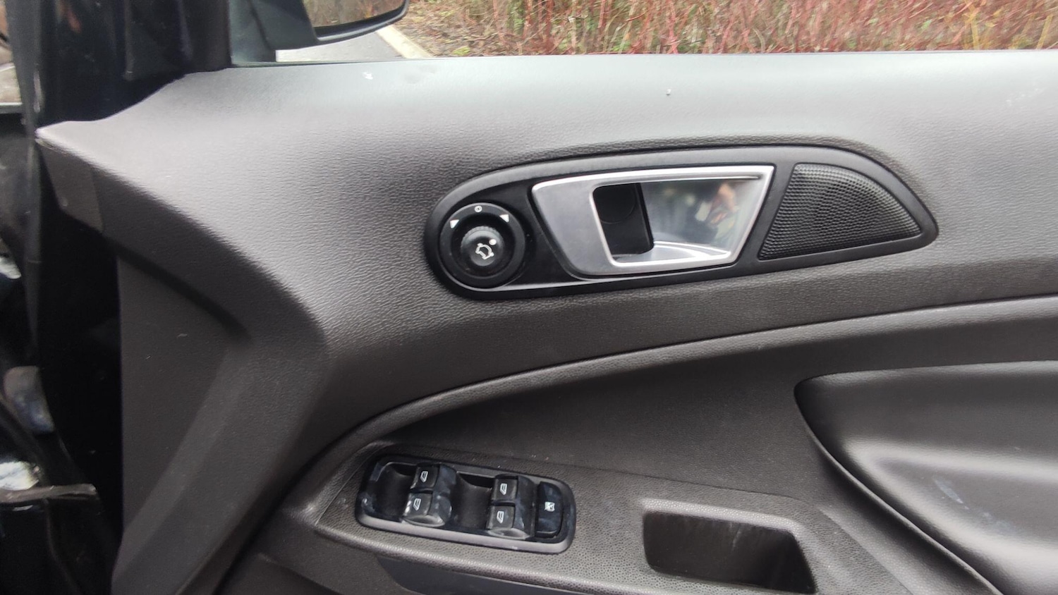 Used Ford Ecosport 2015 for sale - 76976253: Photo 17