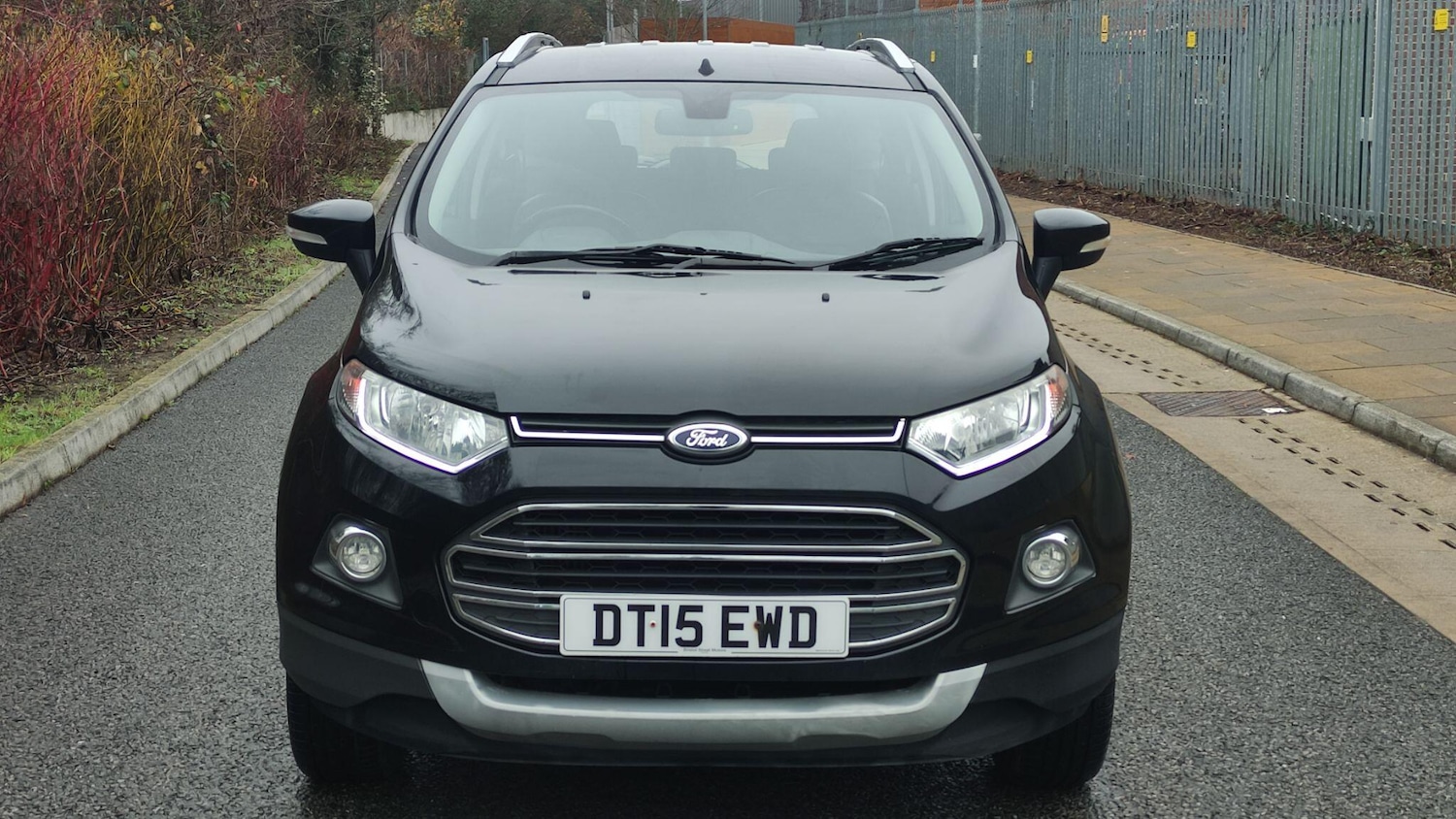 Used Ford Ecosport 2015 for sale - 76976253: Photo 2
