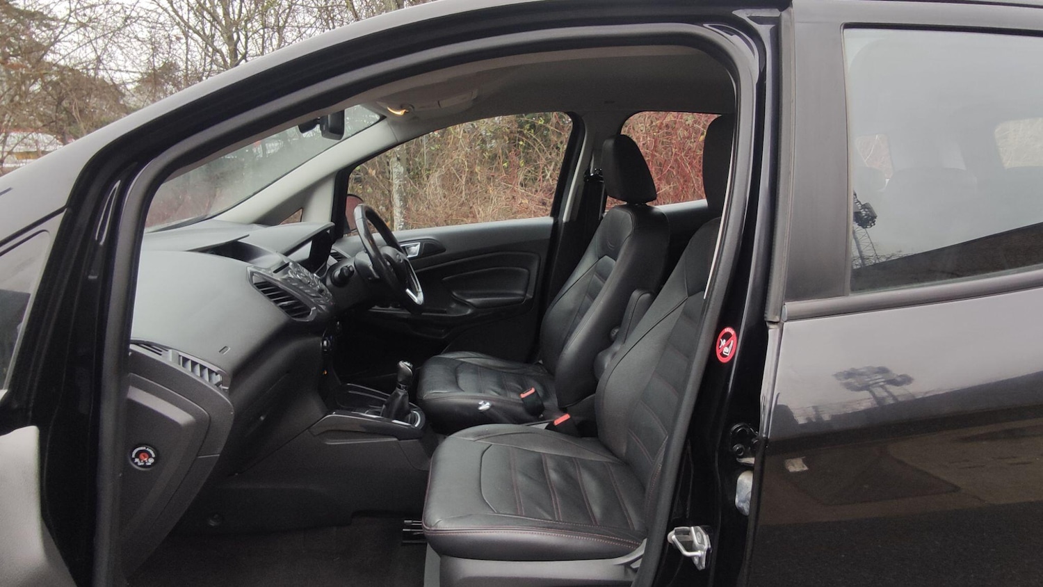 Used Ford Ecosport 2015 for sale - 76976253: Photo 21