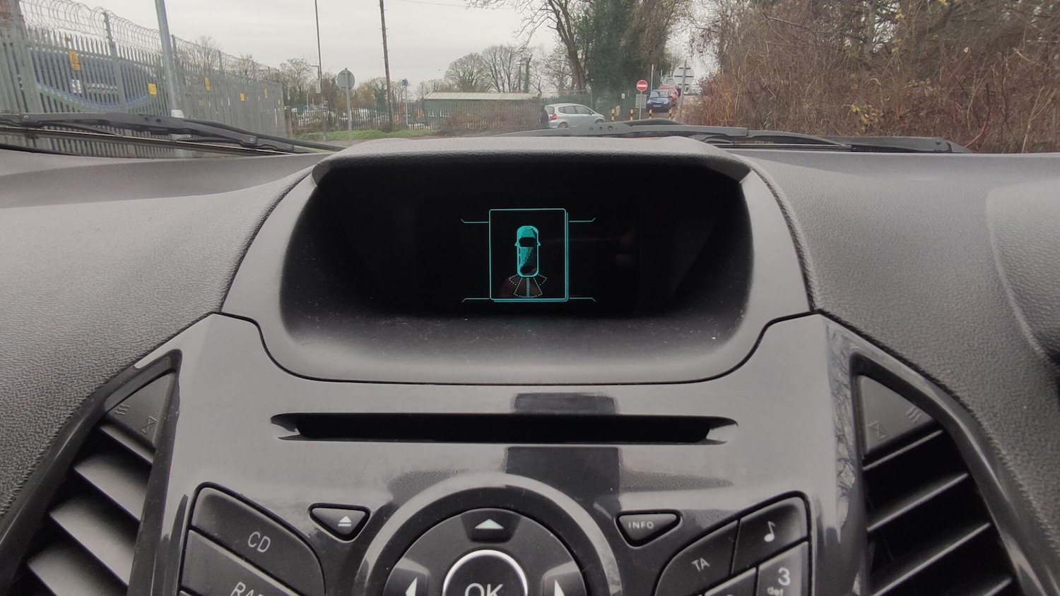 Used Ford Ecosport 2015 for sale - 76976253: Photo 23