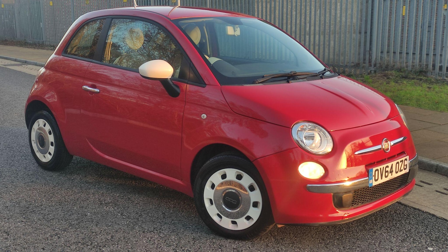 Used Fiat 500 2014 for sale - 77057486: Photo 2