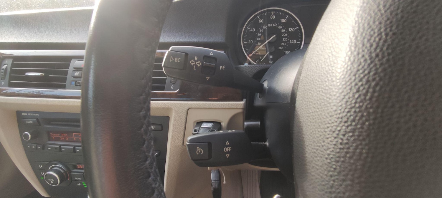 Used BMW 3 Series 2011 for sale - 76612714: Photo 16