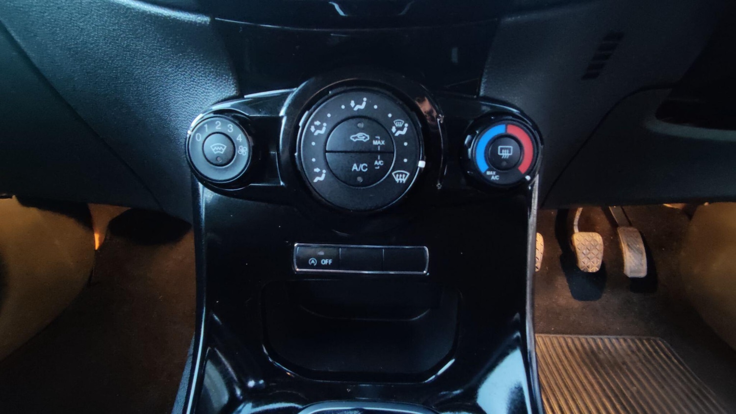 Used Ford Fiesta 2014 for sale - 77029183: Photo 17