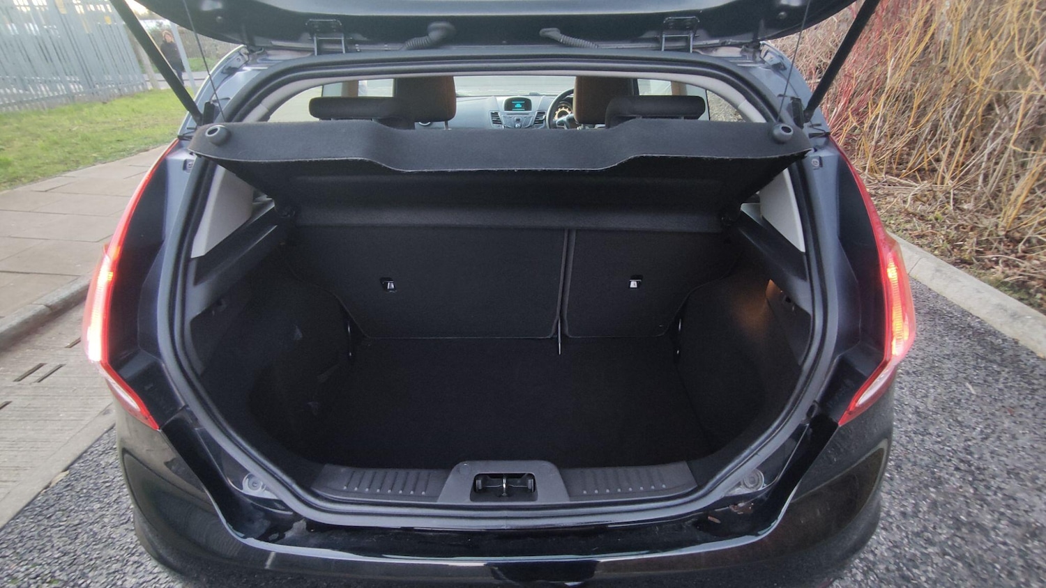 Used Ford Fiesta 2014 for sale - 77029183: Photo 24