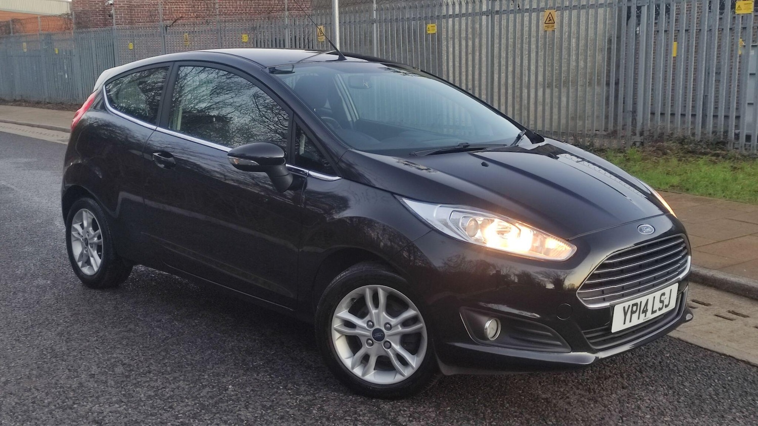 Used Ford Fiesta 2014 for sale - 77029183: Photo 3