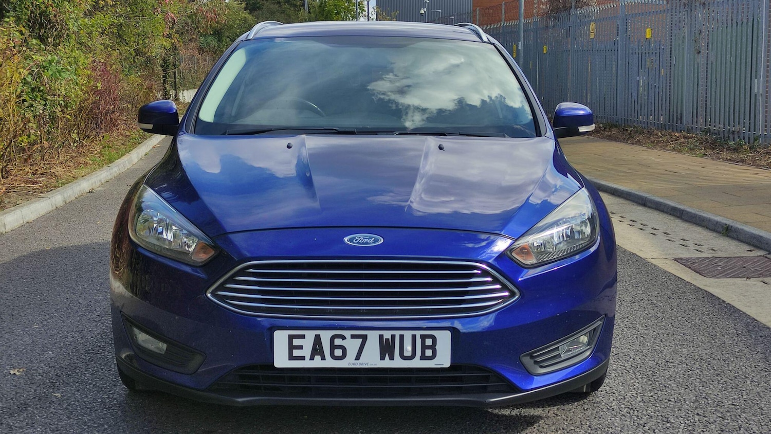Used Ford Focus 2017 for sale - 76898882: Photo 2