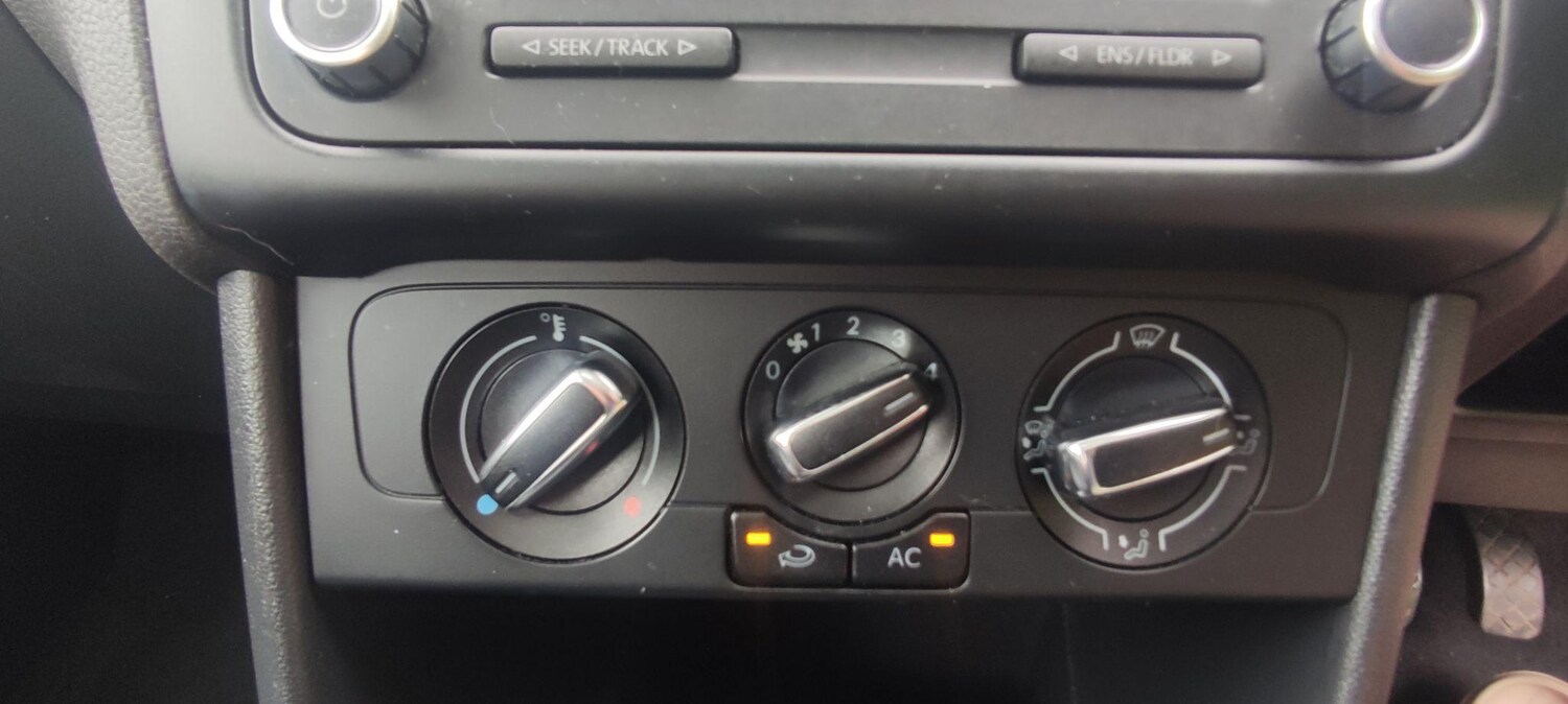 Used Volkswagen Polo 2013 for sale - 76562500: Photo 13