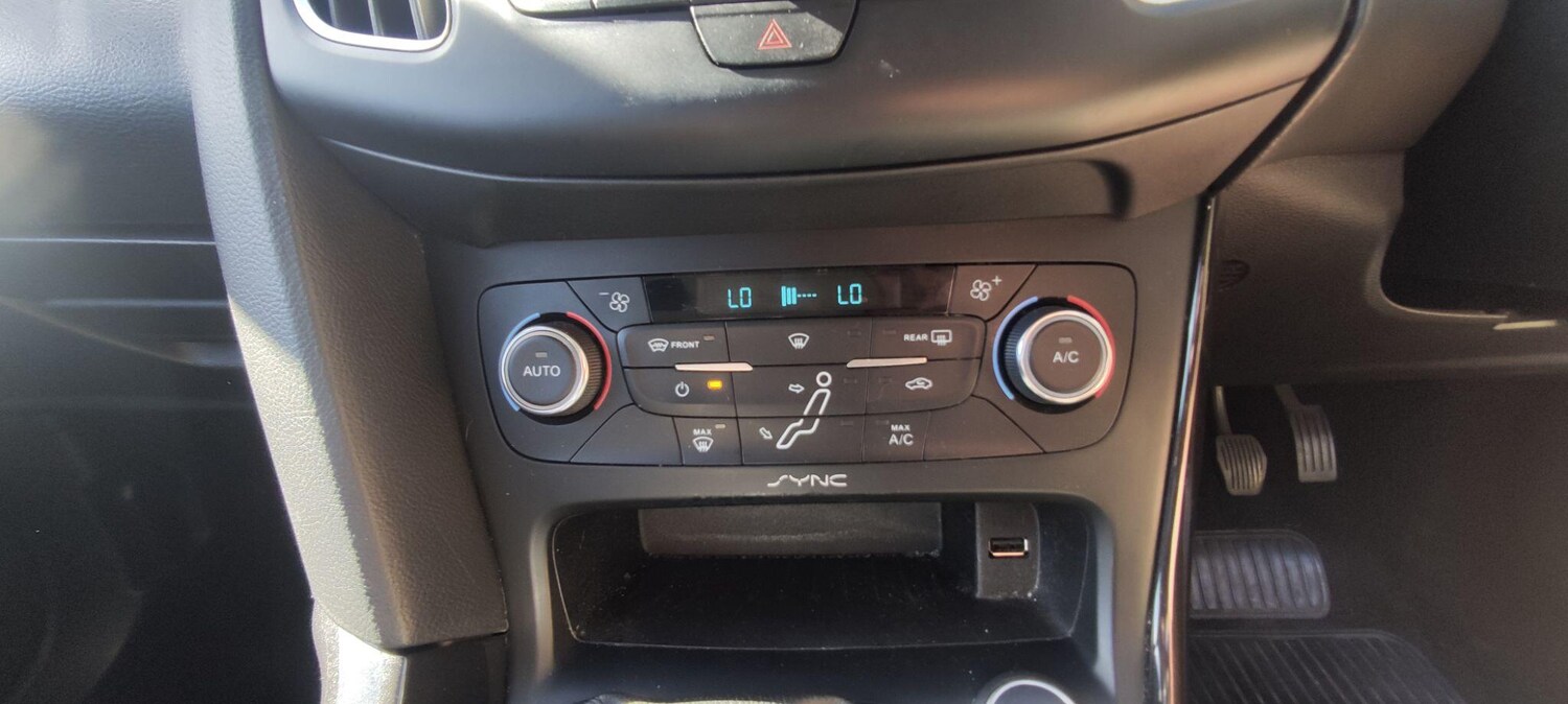 Used Ford Focus 2015 for sale - 76561861: Photo 20