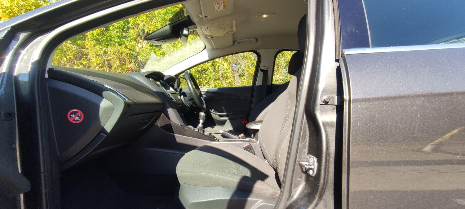 Used Ford Focus 2015 for sale - 76561861: Photo 7