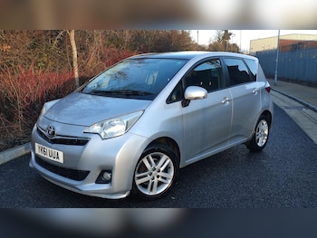 (61) - 1.33 Dual VVT-i T Spirit Euro 5 5dr