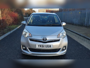 Used Toyota Verso 2011 for sale - 77163347: Photo