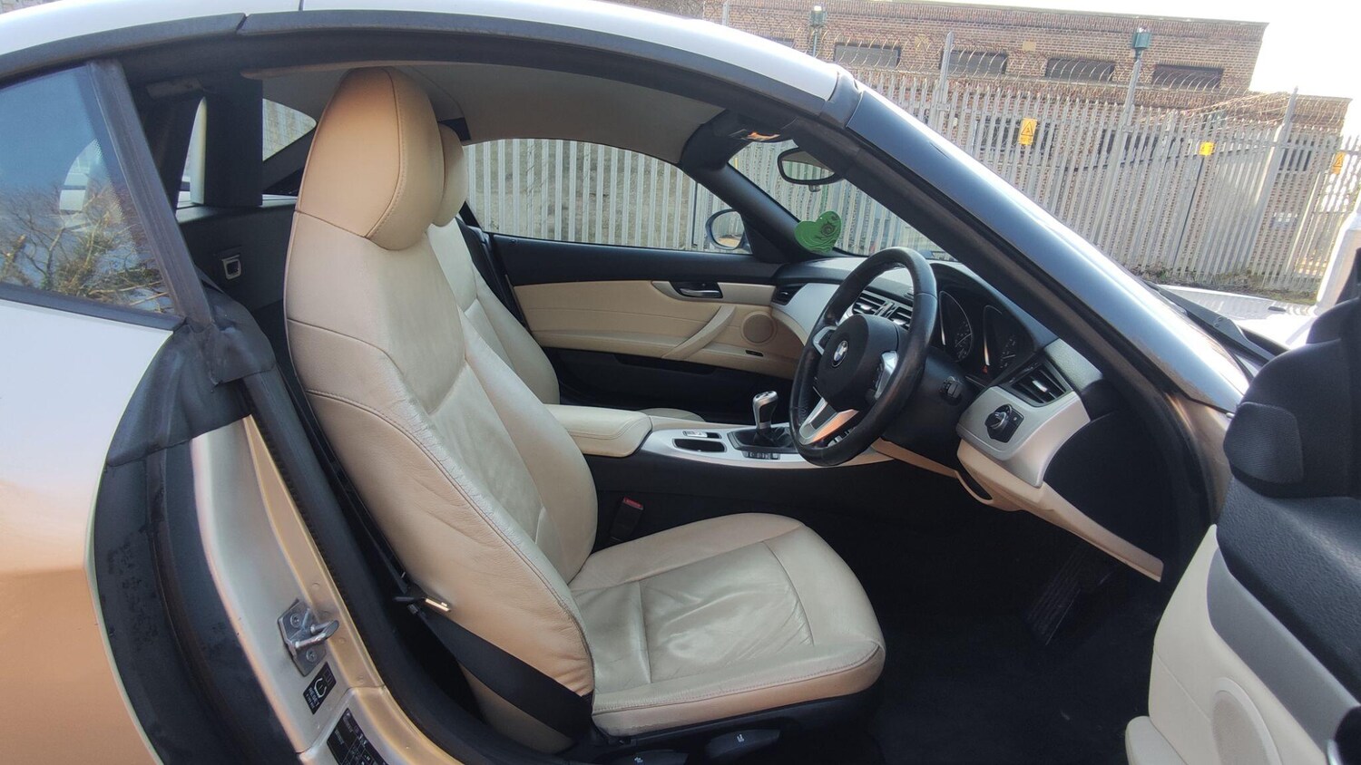 Used BMW Z4 2010 for sale - 77468890: Photo 14