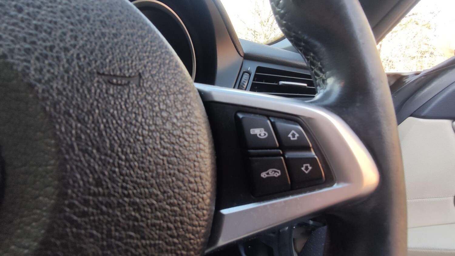 Used BMW Z4 2010 for sale - 77468890: Photo 23