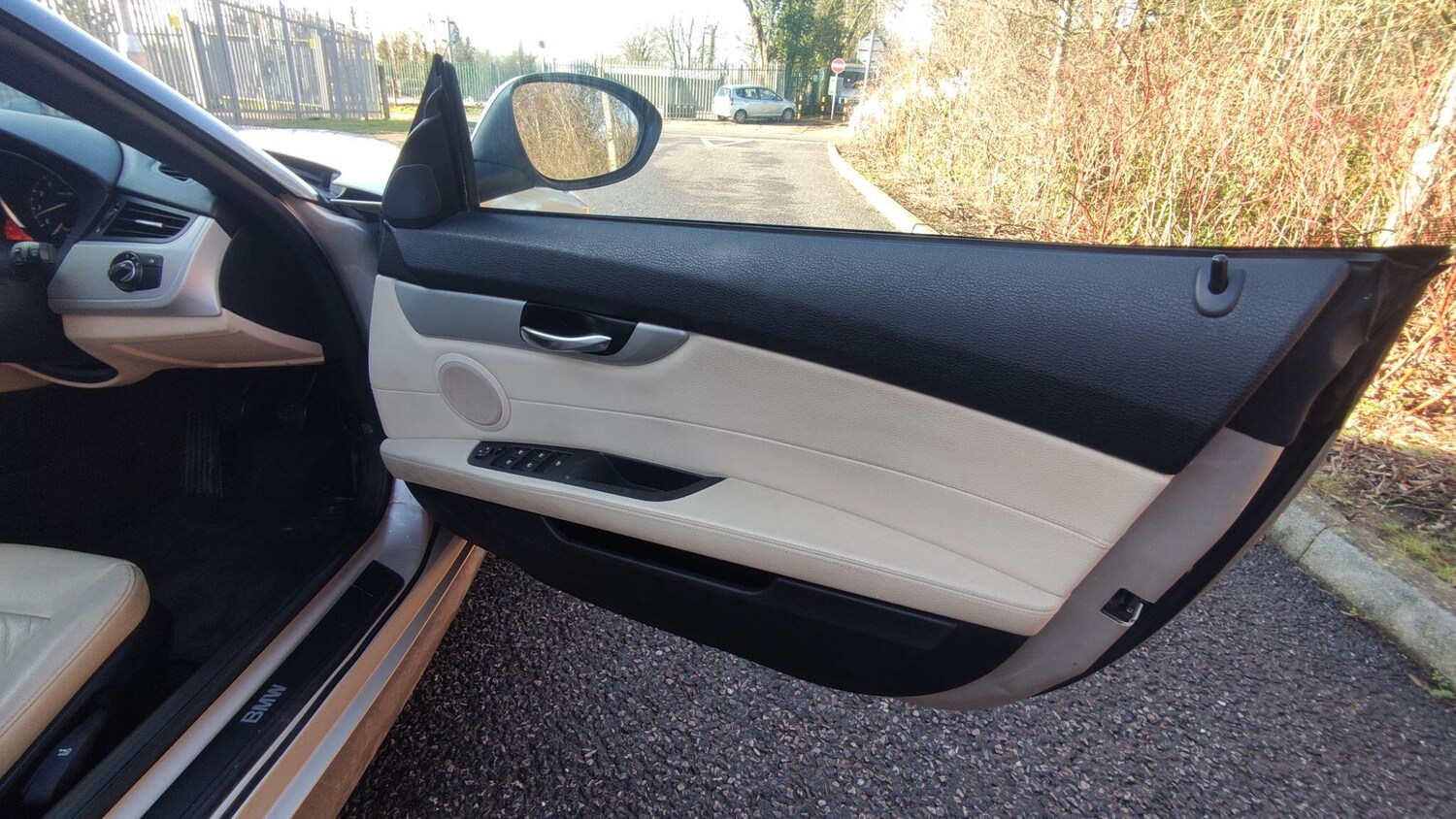 Used BMW Z4 2010 for sale - 77468890: Photo 26