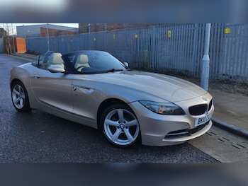 Used BMW Z4 2010 for sale - 77468890: Photo