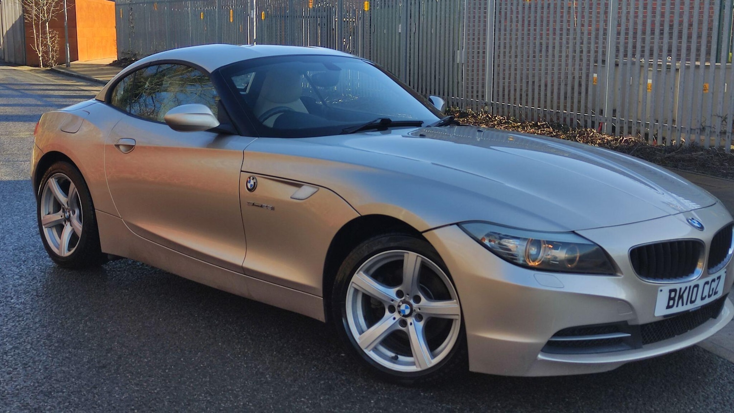 Used BMW Z4 2010 for sale - 77468890: Photo 5