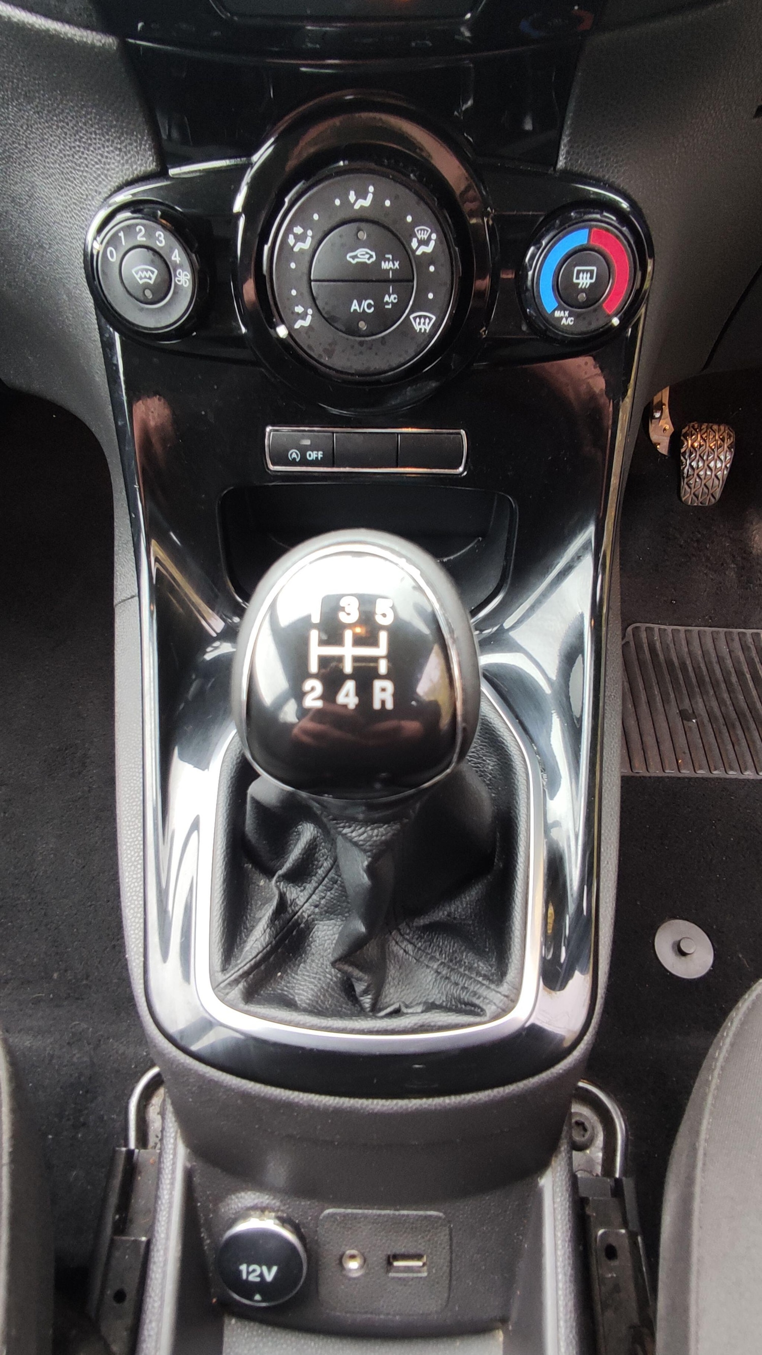 Used Ford Fiesta 2013 for sale - 76657935: Photo 18