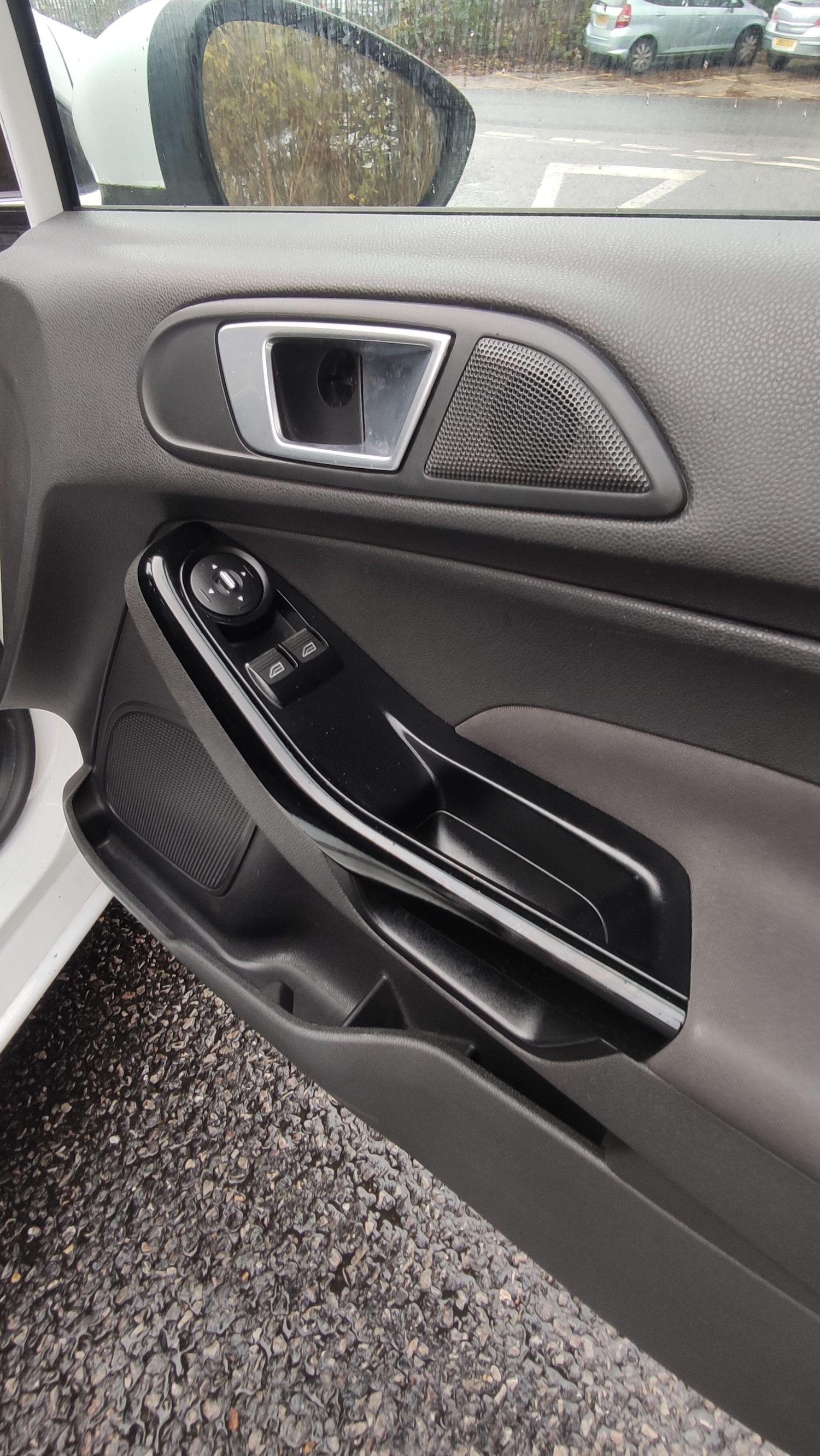 Used Ford Fiesta 2013 for sale - 76657935: Photo 22