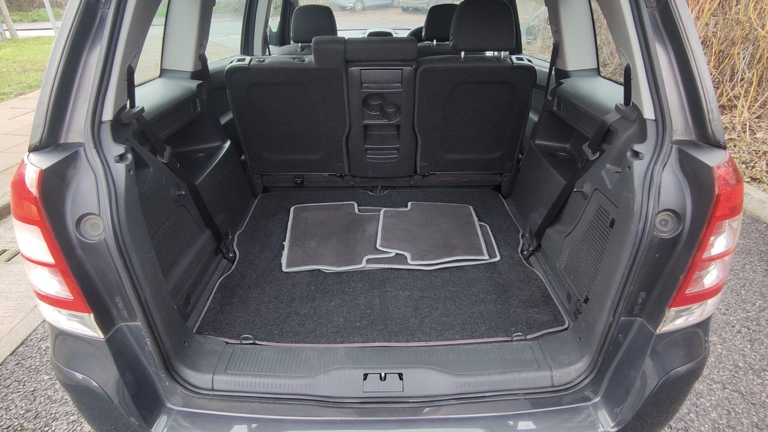 Used Vauxhall Zafira 2014 for sale - 76976834: Photo 20