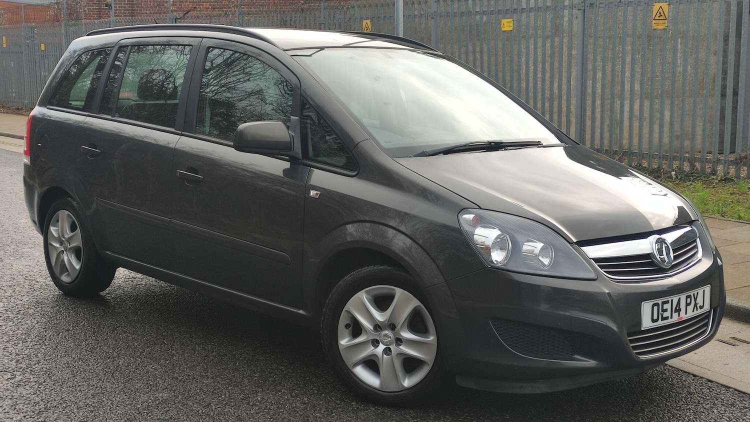 Used Vauxhall Zafira 2014 for sale - 76976834: Photo 3