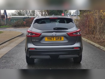 Used Nissan Qashqai 2017 for sale - 76667013: Photo