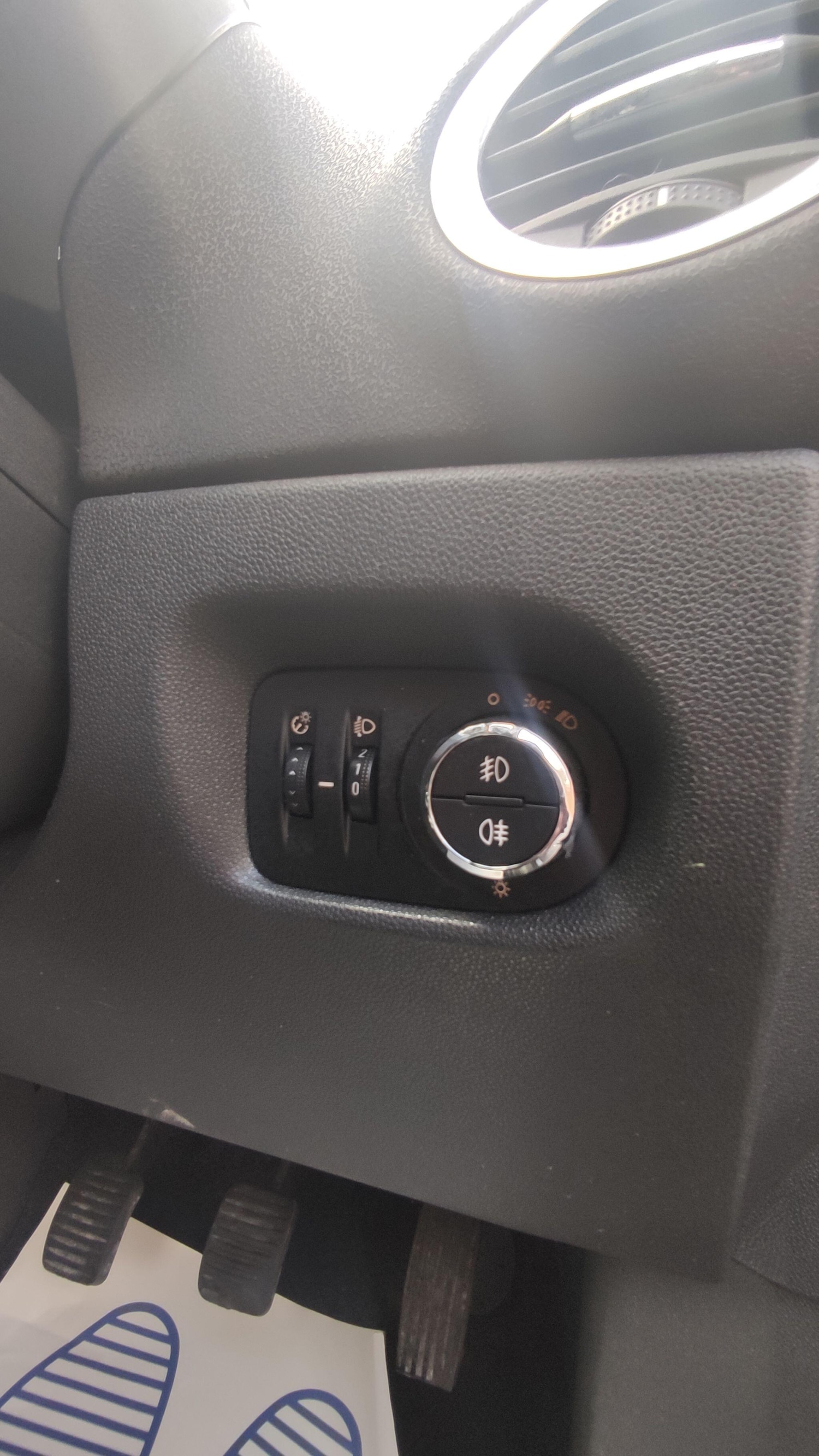 Used Vauxhall Corsa for sale - 77705558: Photo 23