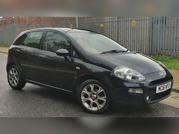 Used Fiat Punto 2016 for sale - 76561364: Photo