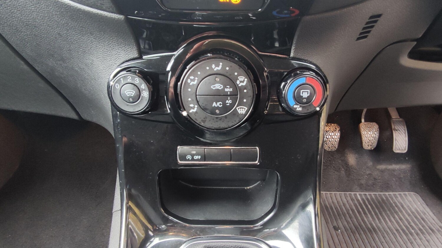 Used Ford Fiesta 2013 for sale - 76561807: Photo 17