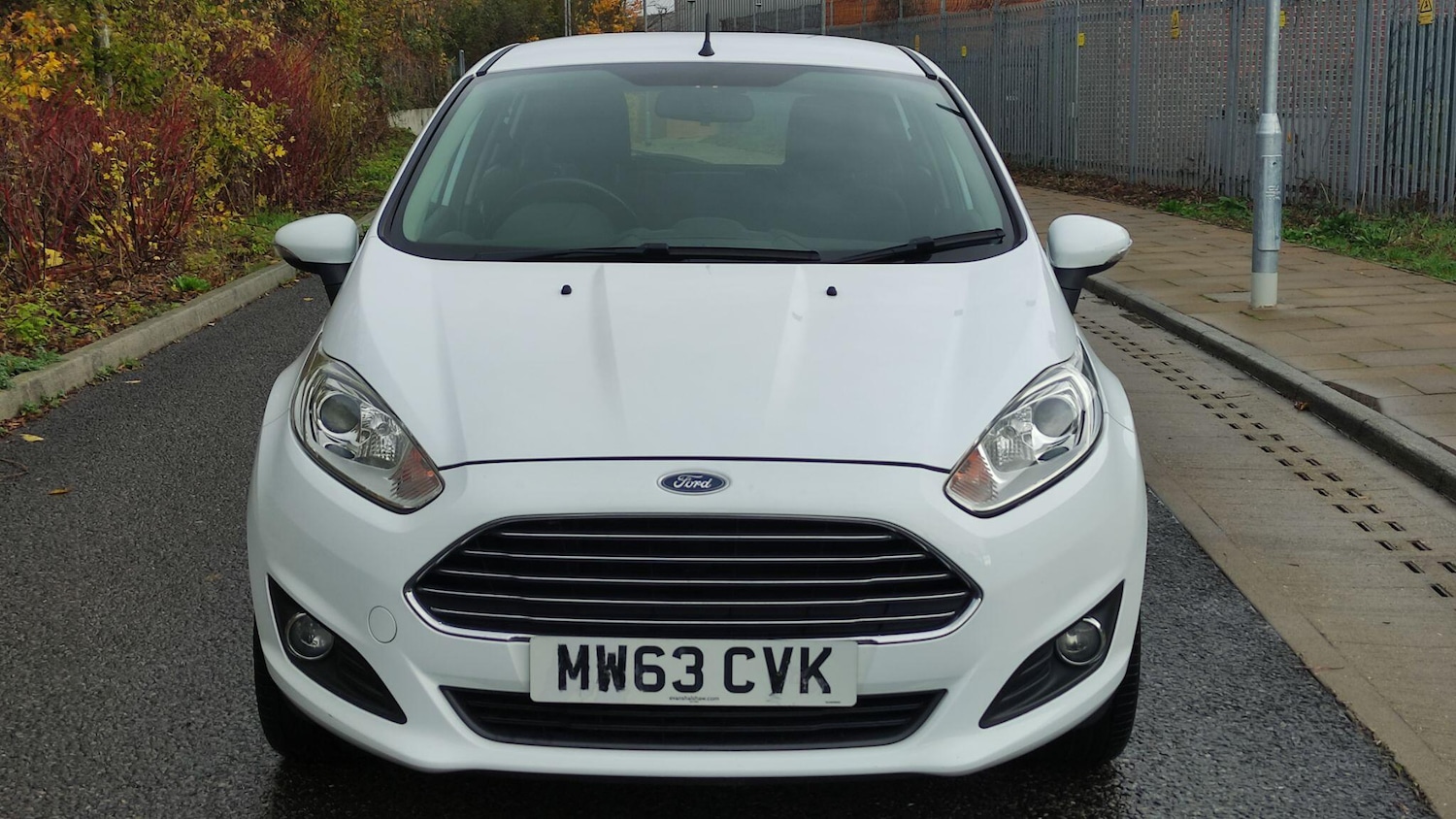 Used Ford Fiesta 2013 for sale - 76561807: Photo 2