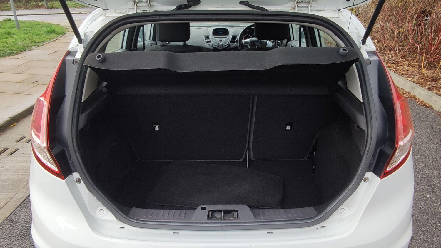 Used Ford Fiesta 2013 for sale - 76561807: Photo 24