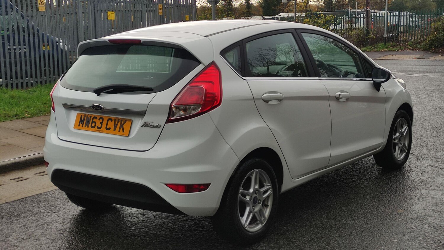 Used Ford Fiesta 2013 for sale - 76561807: Photo 6