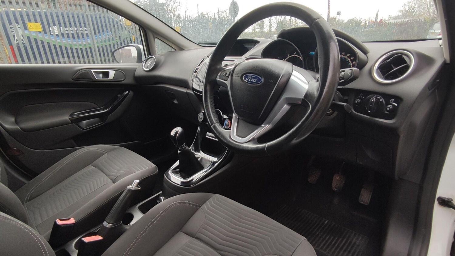 Used Ford Fiesta 2013 for sale - 76561807: Photo 9
