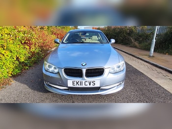Used BMW 3 Series 2011 for sale - 77395744: Photo