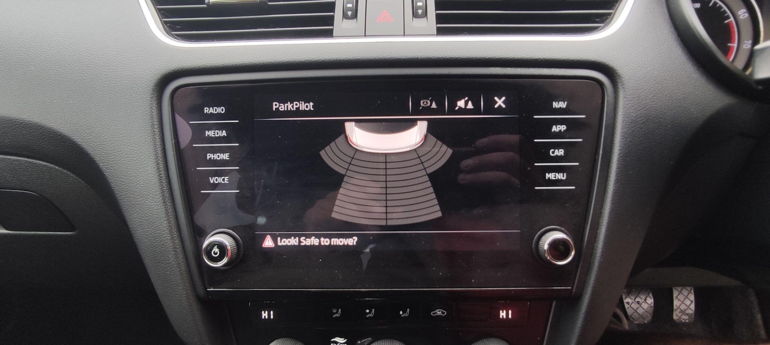 Used Skoda Octavia 2018 for sale - 76912749: Photo 14