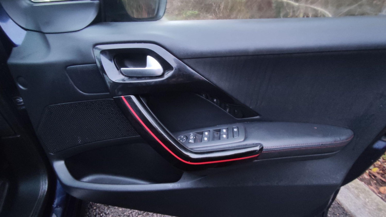 Used Peugeot 208 2017 for sale - 76975874: Photo 25