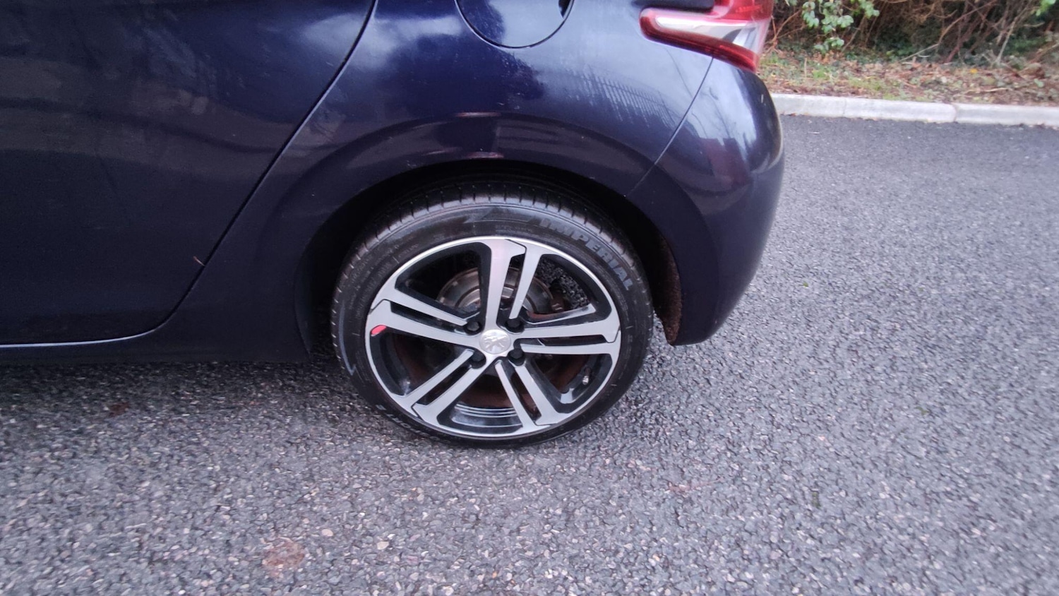 Used Peugeot 208 2017 for sale - 76975874: Photo 30