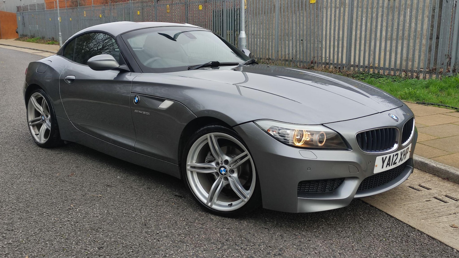 Used BMW Z4 2012 for sale - 76597241: Photo 2