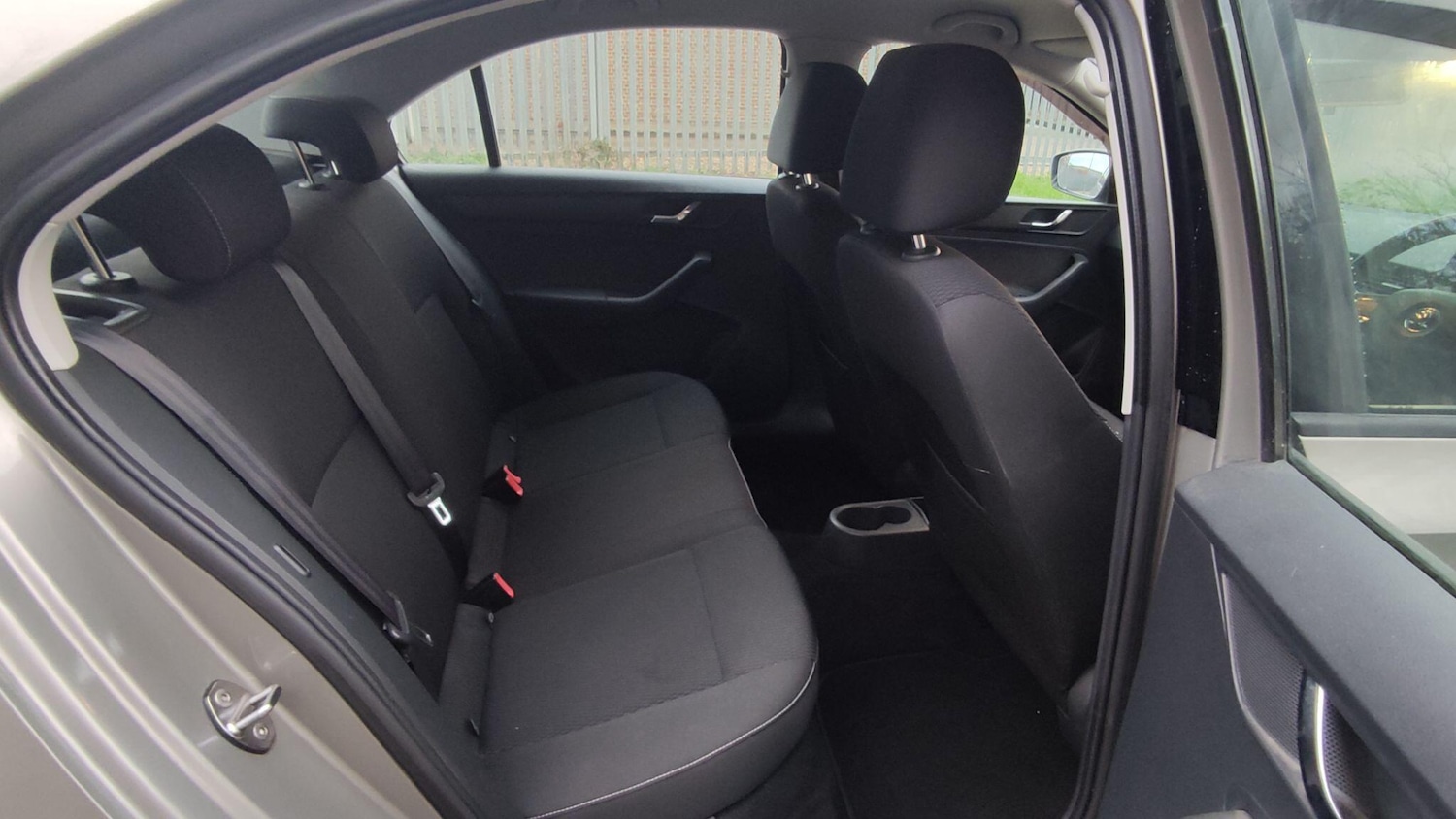 Used Skoda Rapid 2013 for sale - 76633262: Photo 11